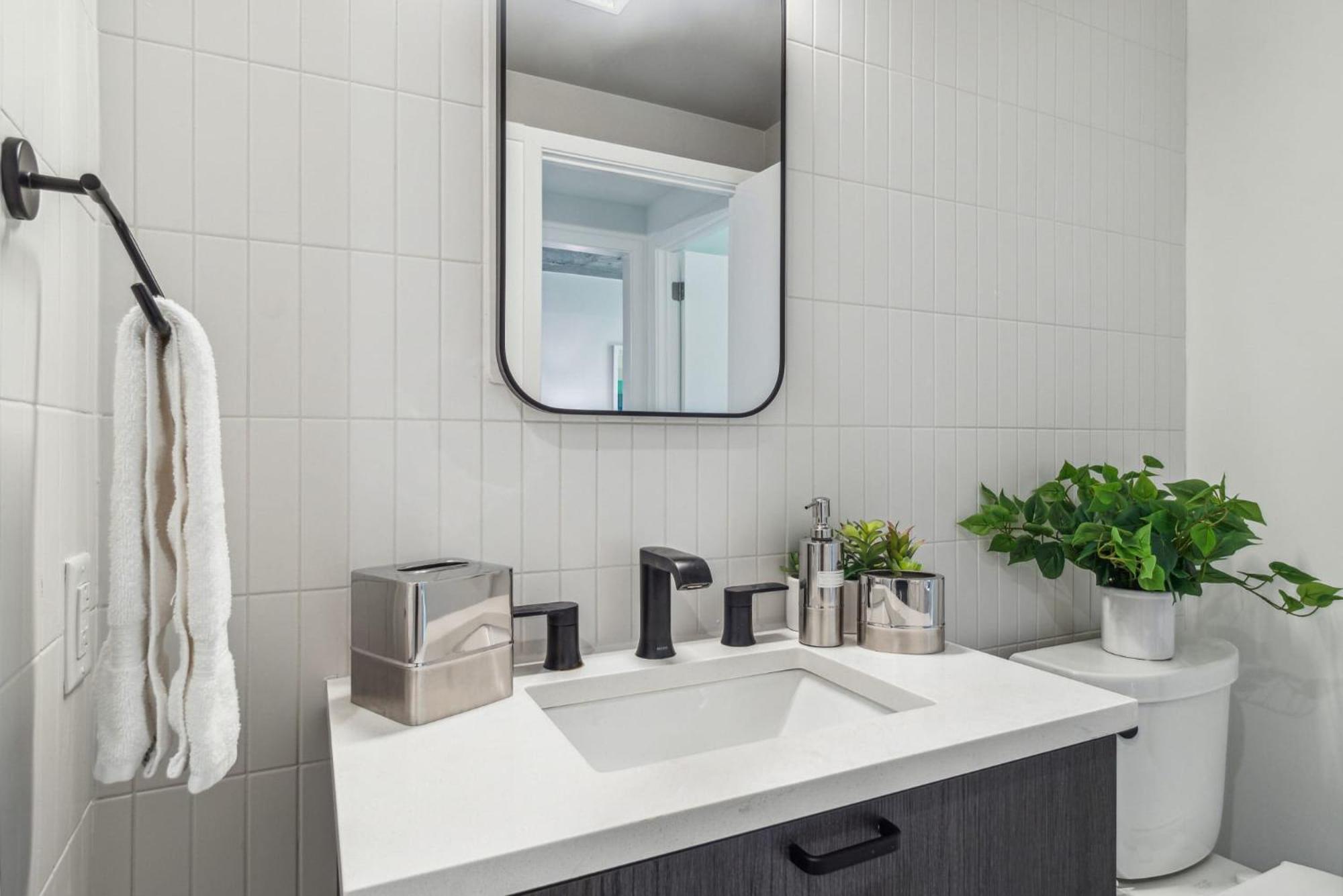 Contemporary City Living Apartments In Нашвілл Екстер'єр фото